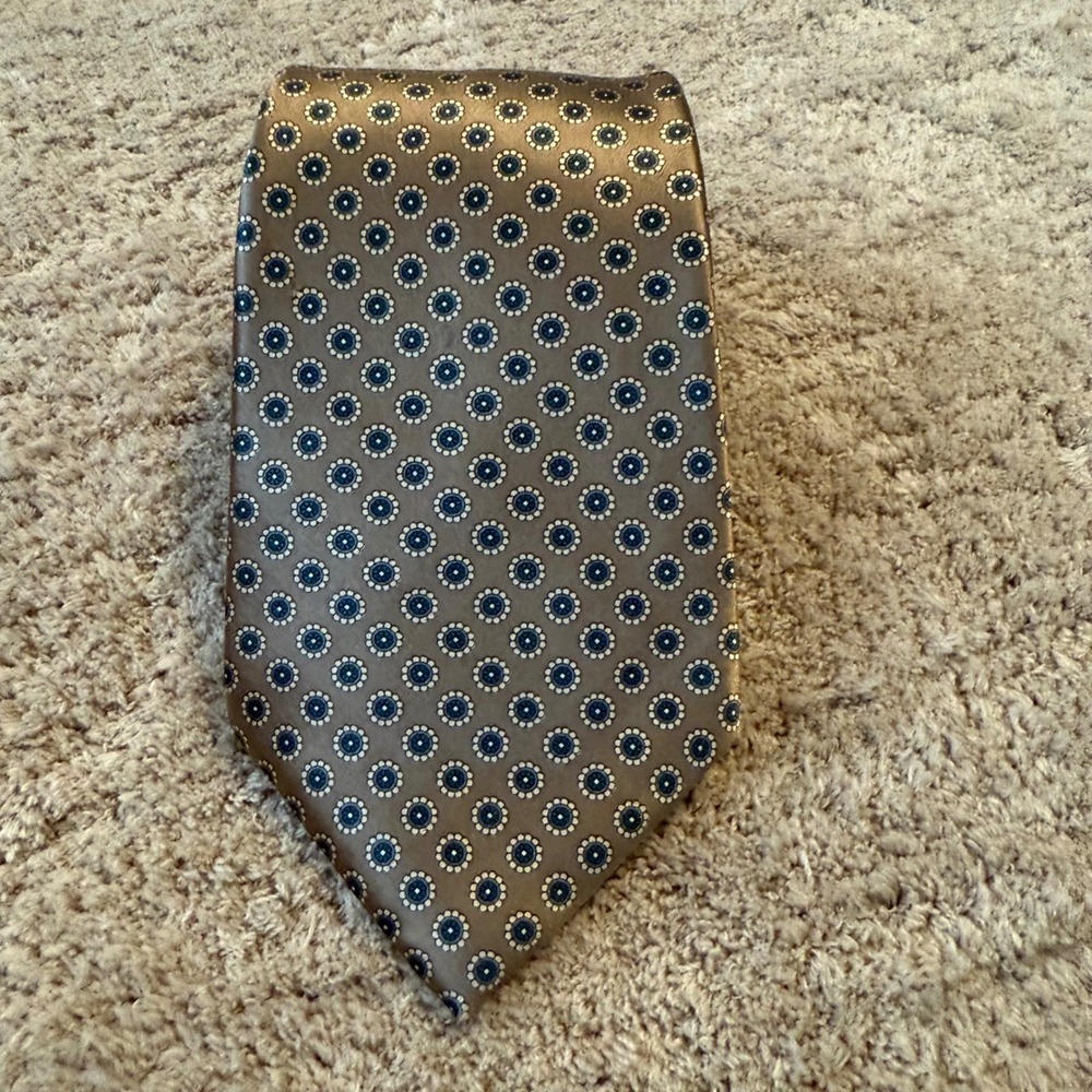 Oscar de la Renta Couture Silk Tie Mens Grey Blue Medallion Pattern Hand‎ Sewn